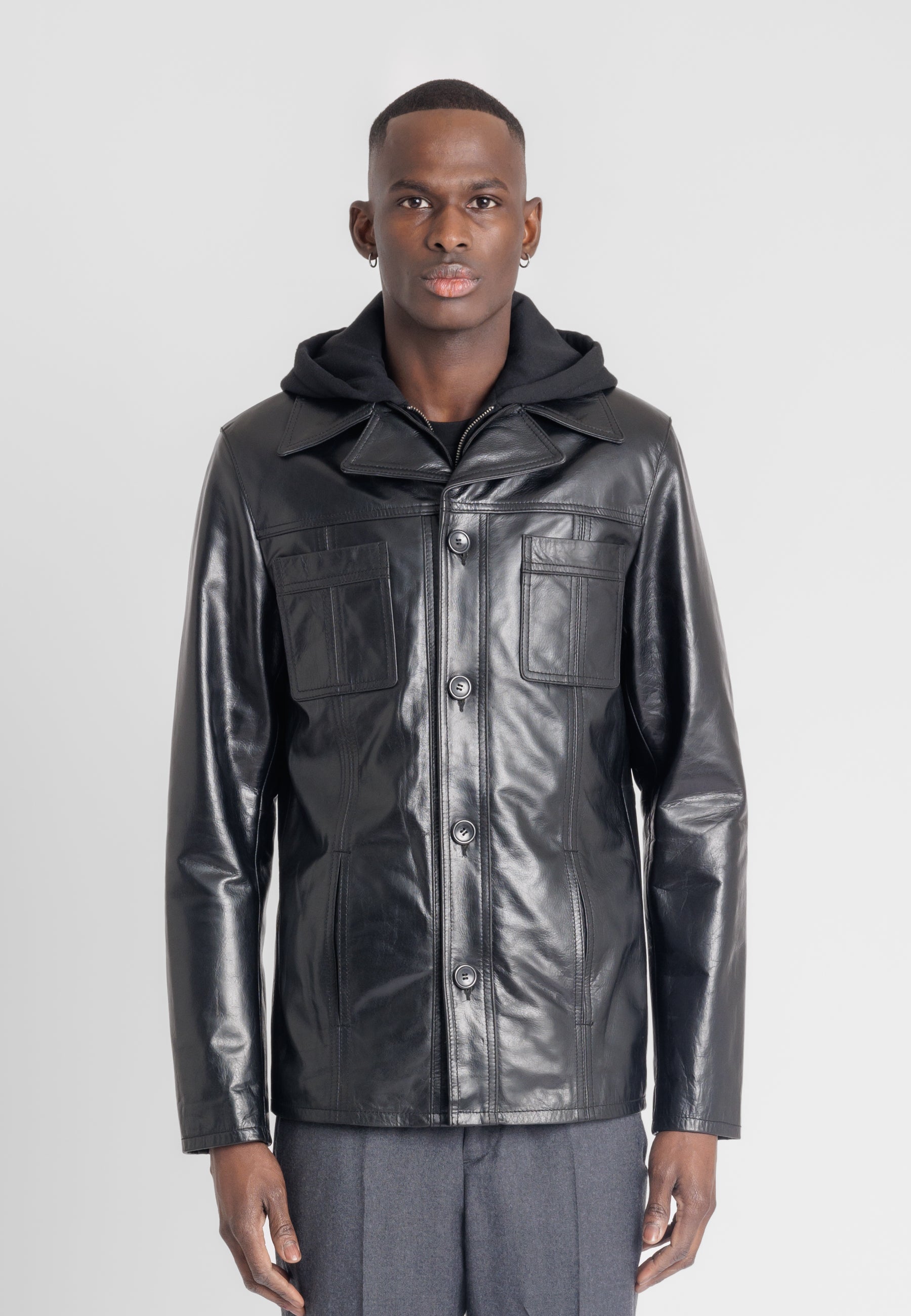 Blouson capuche cuir buffle TAGGART HOOD BUFFLE BLACK - vue face - Serge Pariente Paris