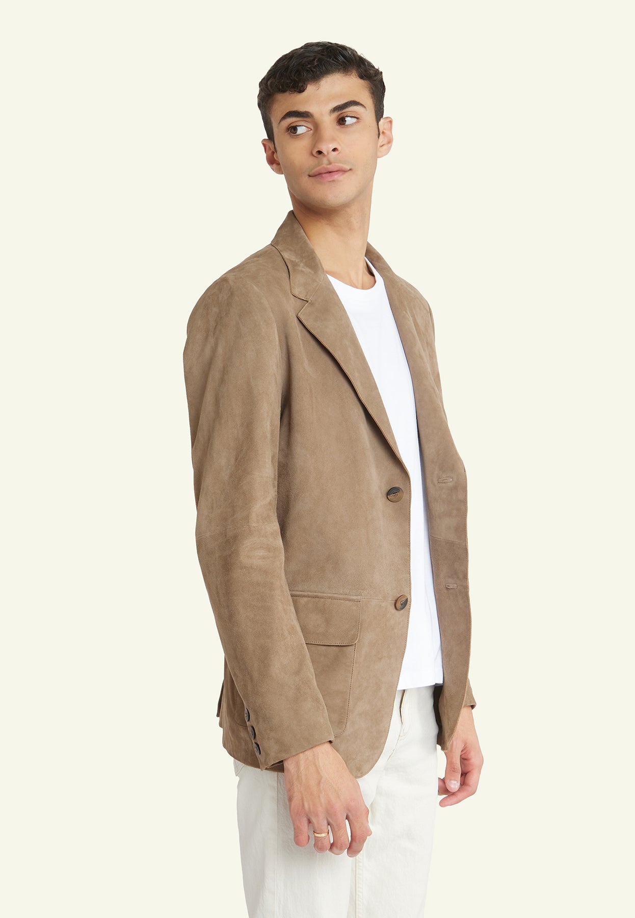 BILLY TAUPE