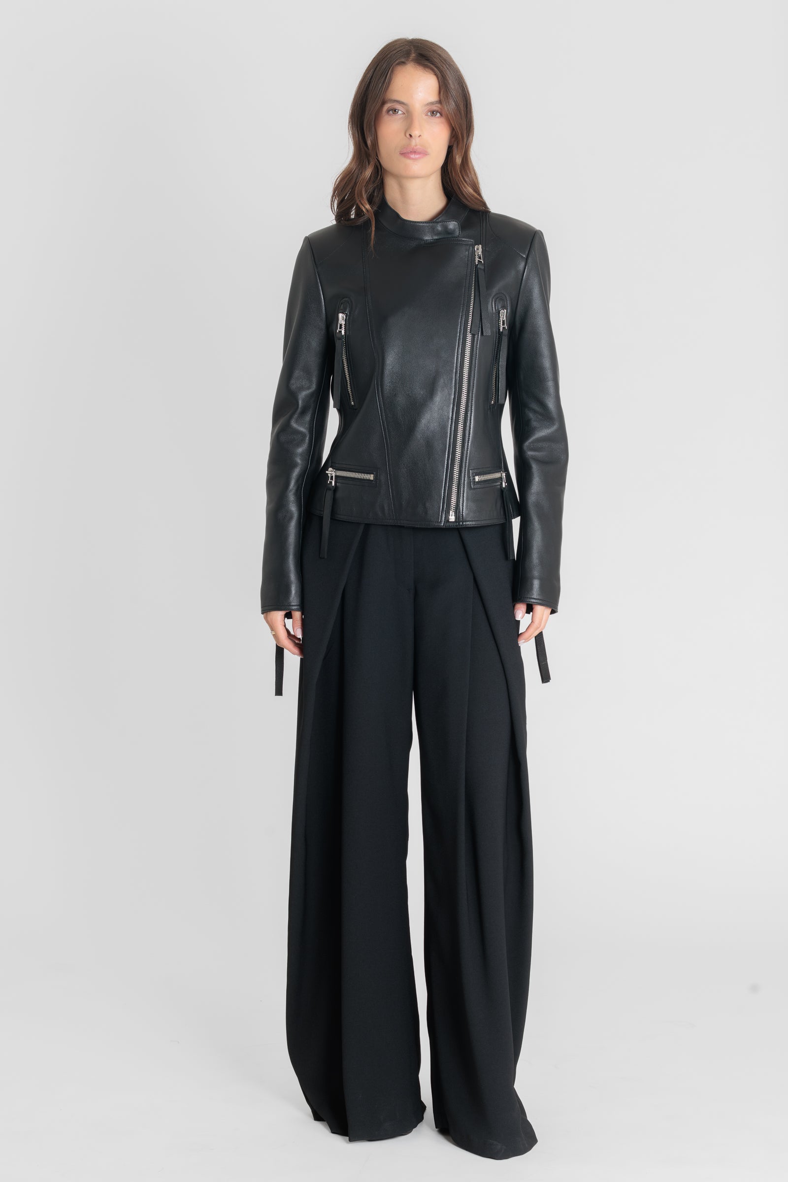 Blouson cuir VEA BLACK - vue complementaire 1 - Serge Pariente Paris