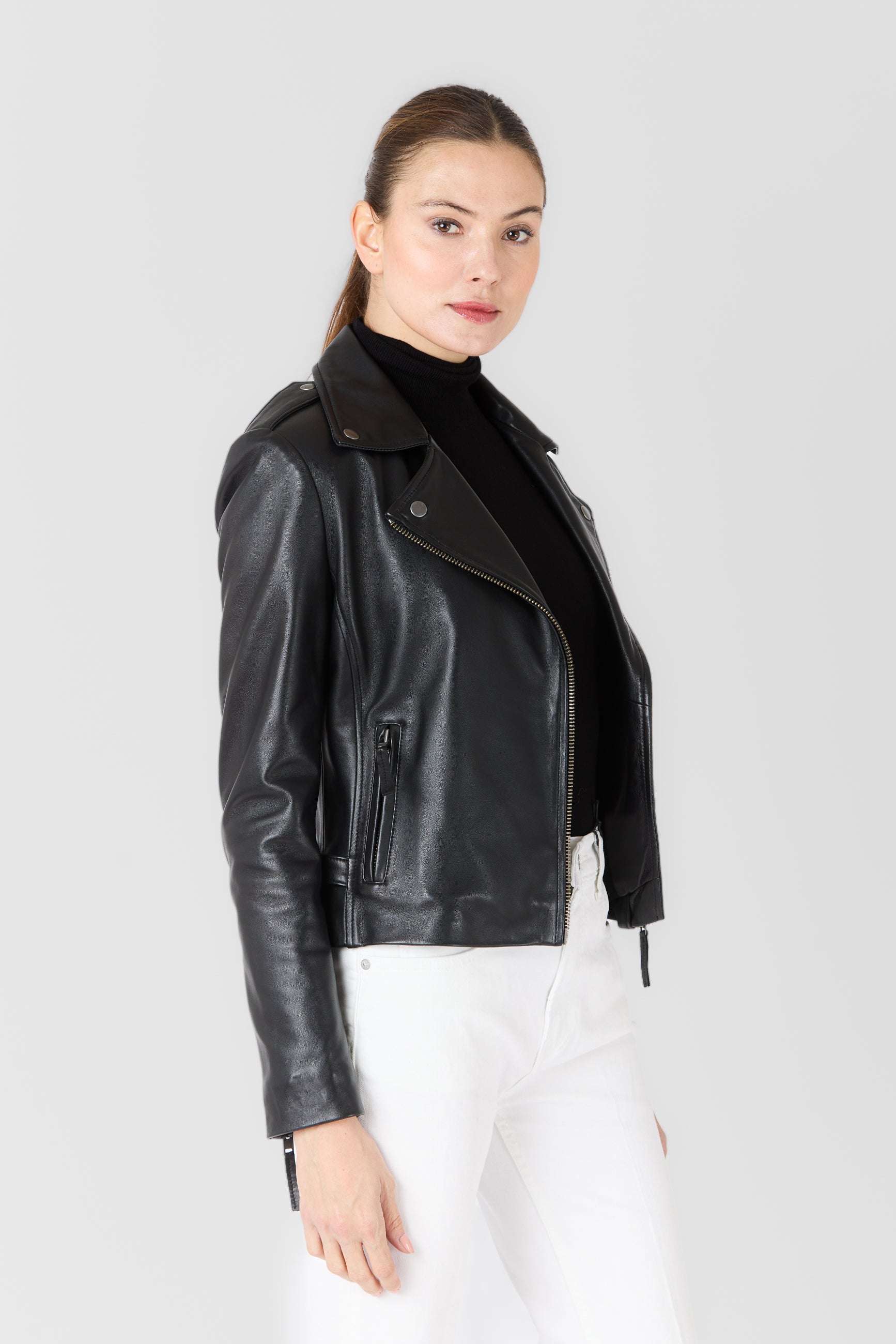 Détail col motard zip CITY GIRL NF BLACK — Serge Pariente Paris