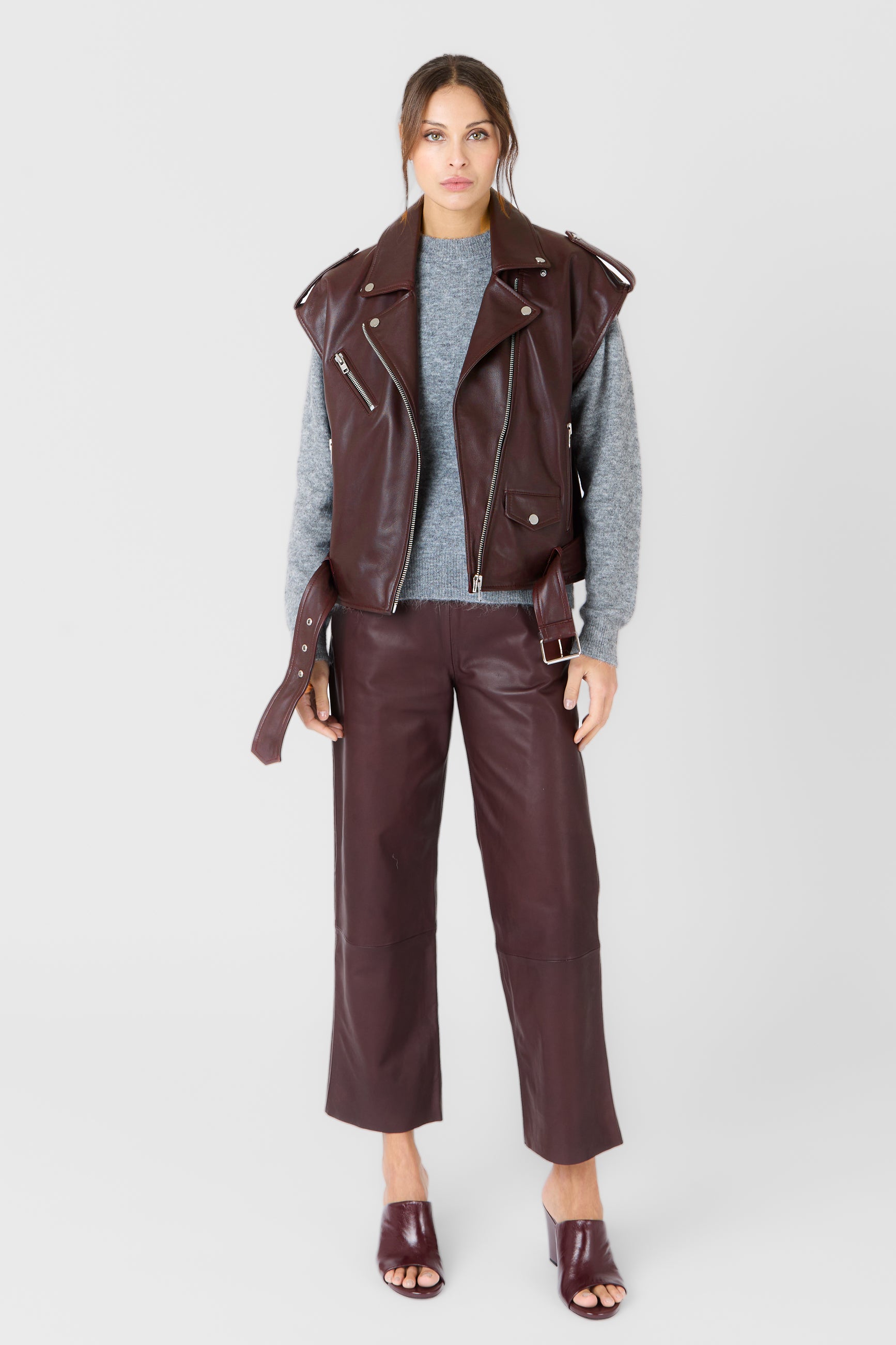 Gilet cuir long STEF GILET LONG DARK WINE - vue face - Serge Pariente Paris