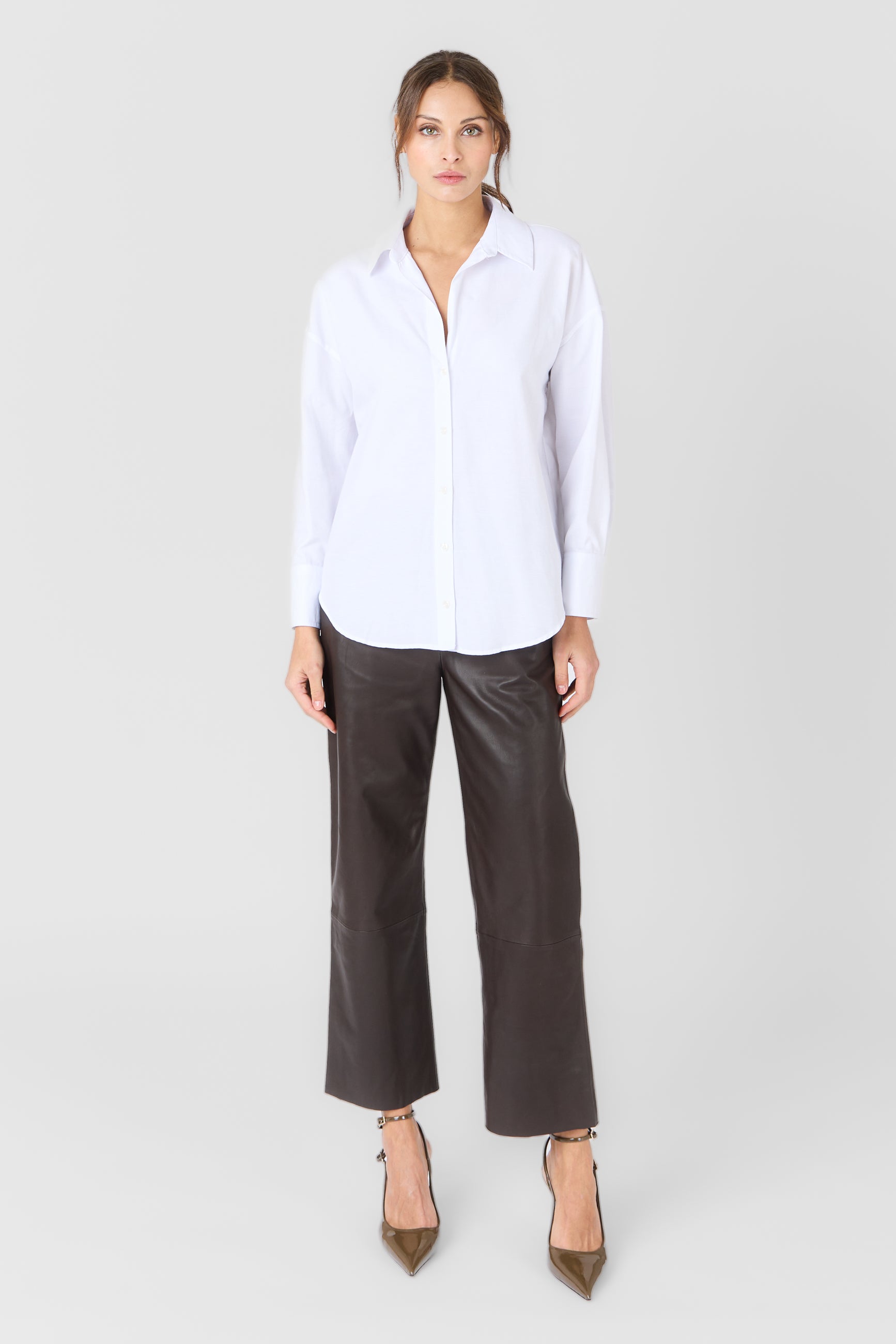 Pantalon cuir SARAH PANT BROWN - vue detail - Serge Pariente Paris
