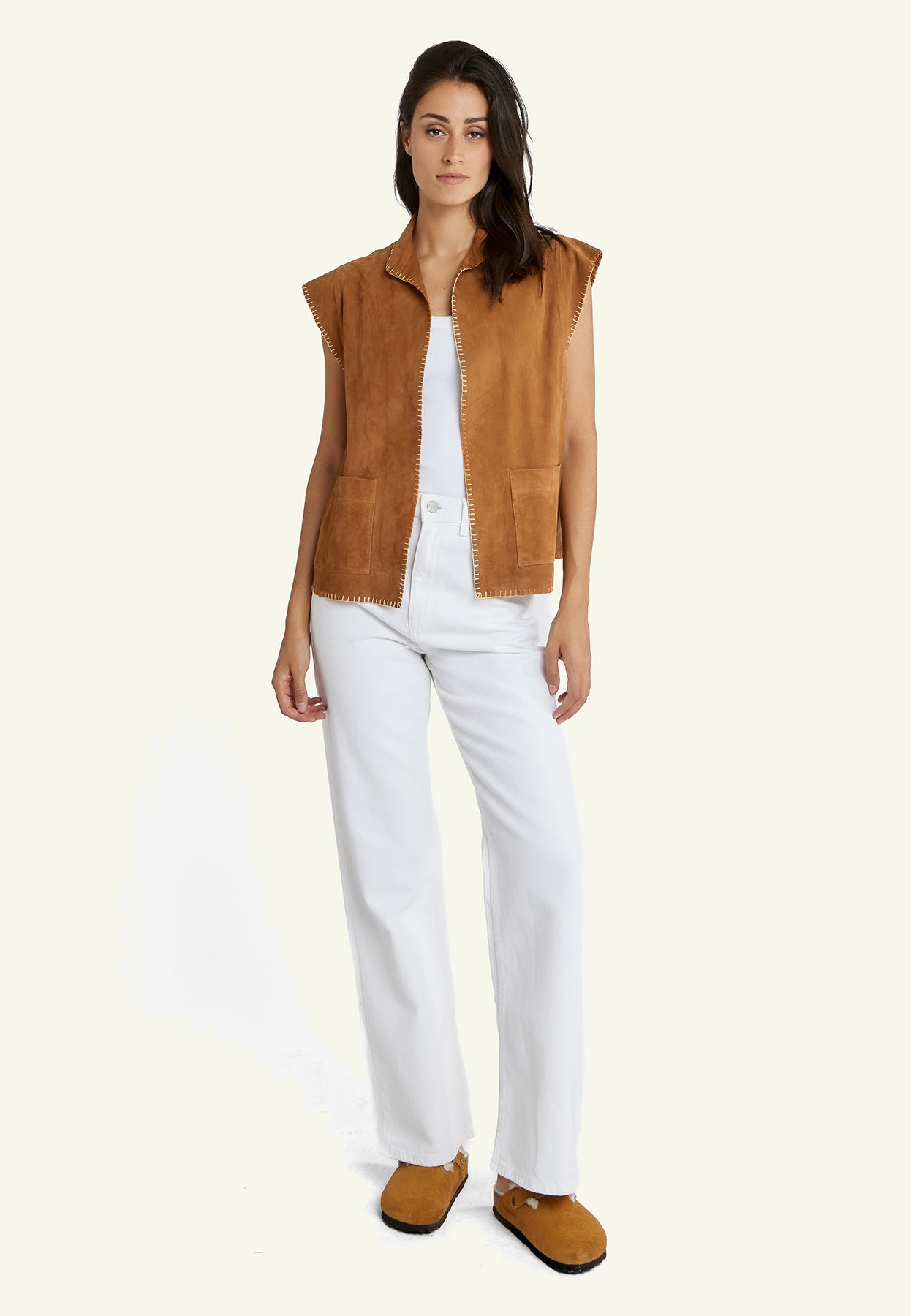 SARAH VEST VS COGNAC