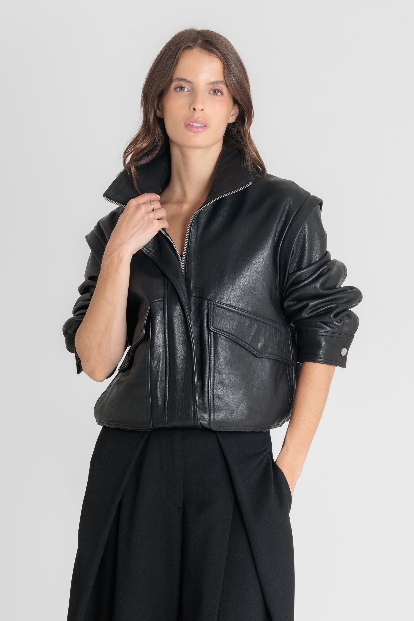 Blouson cuir FLOW BLACK - vue cote - Serge Pariente Paris