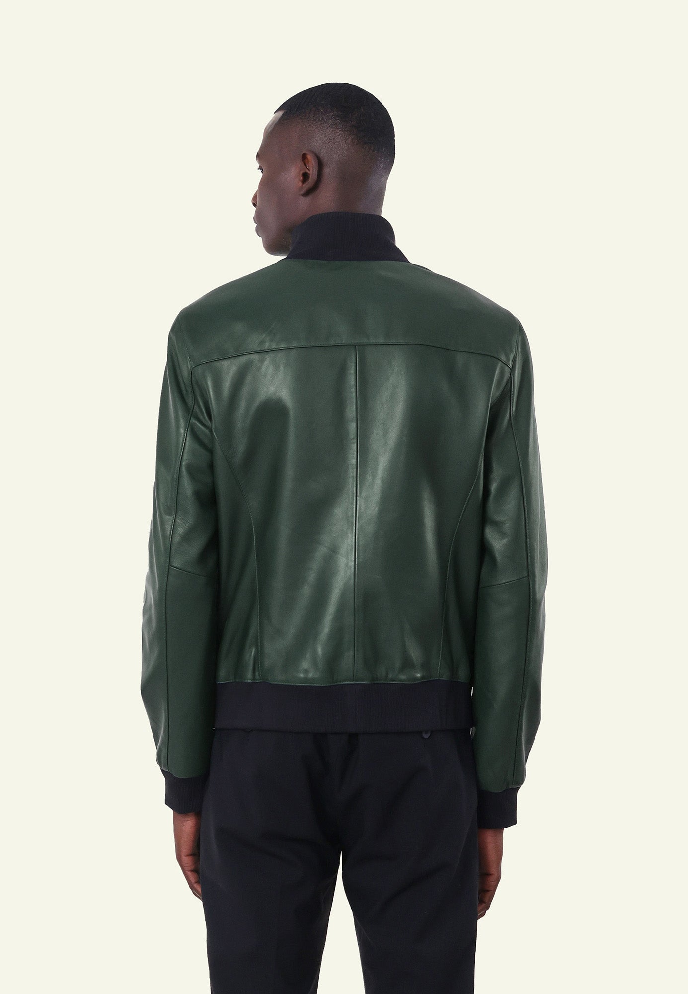 Discreet green