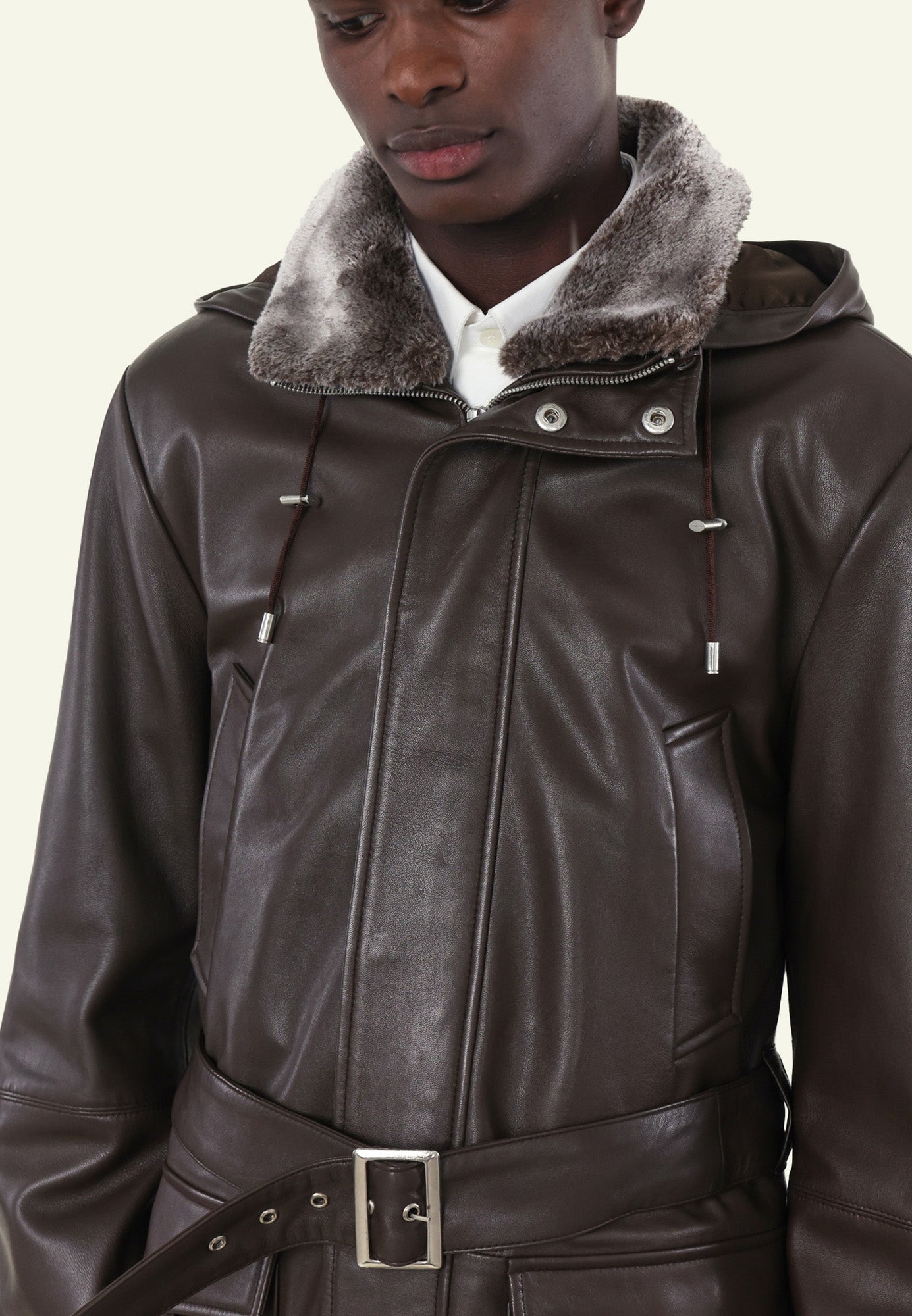 Blouson cuir JUAN BROWN vue arrière complémentaire — Serge Pariente Paris