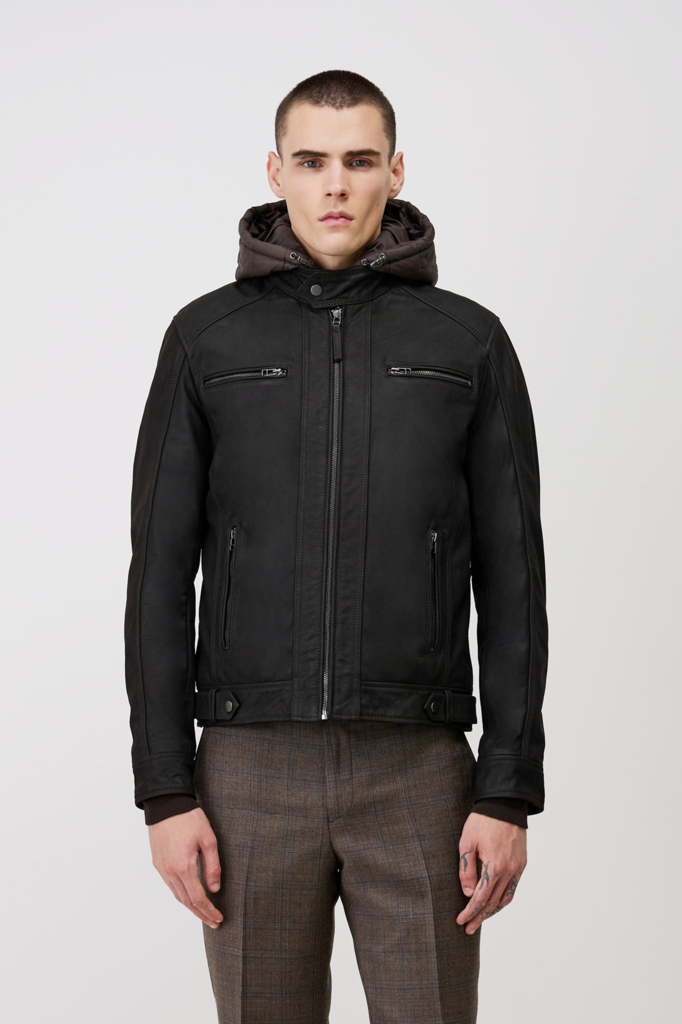 Blouson capuche cuir buffle ERICO HOOD BUFF CASINO BROWN - vue face - Serge Pariente Paris