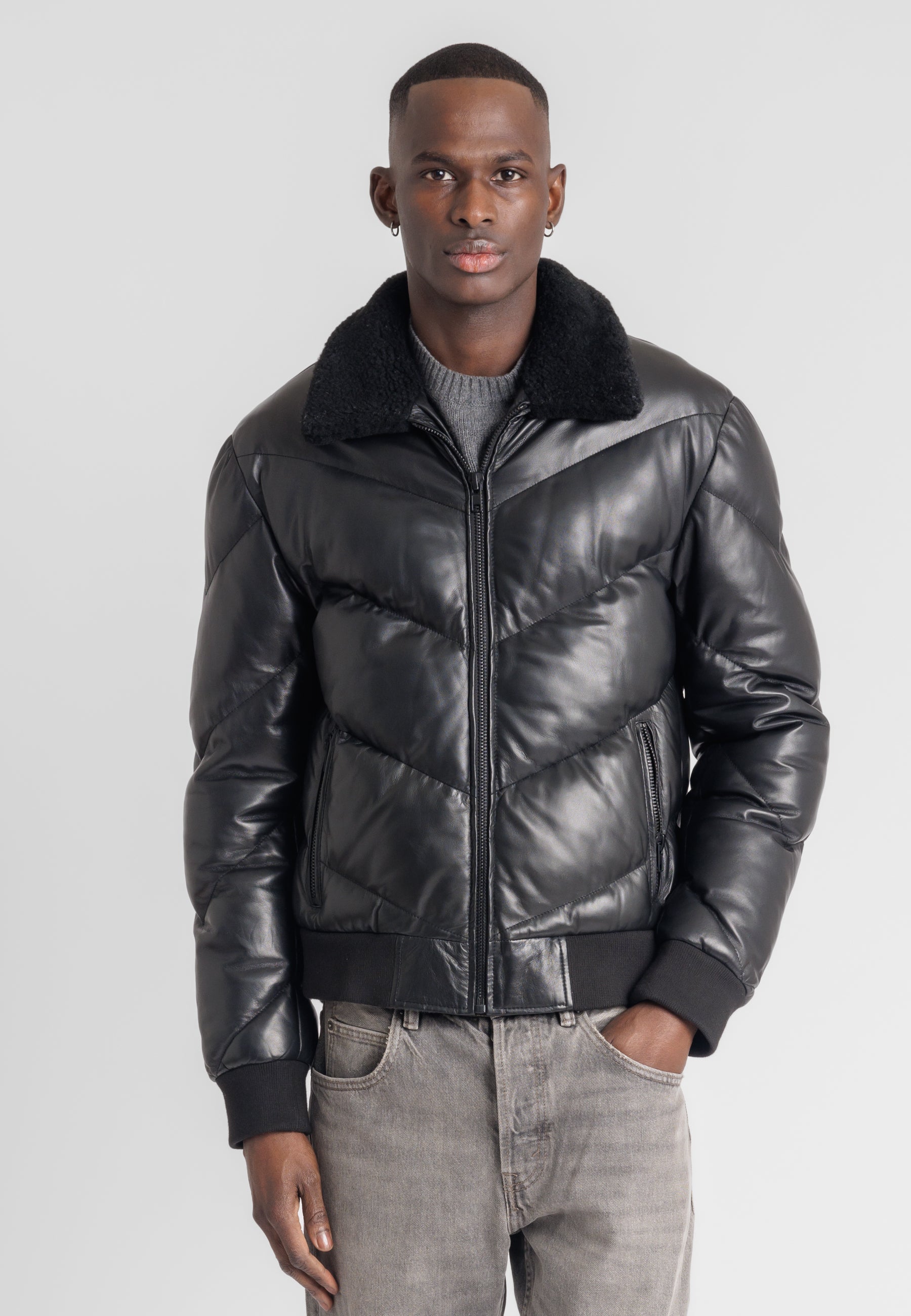 Blouson cuir SPARK BLACK - vue dos - Serge Pariente Paris