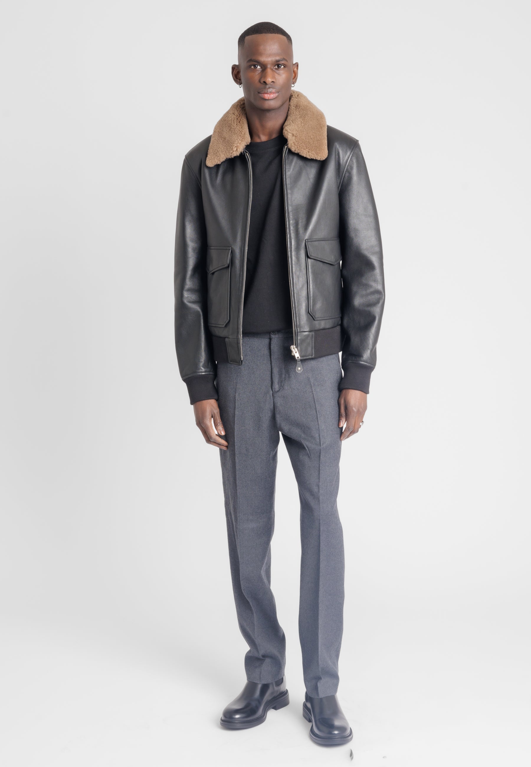 STYLE 18 COGNAC COLLAR vue dos col fourrure cognac — Serge Pariente