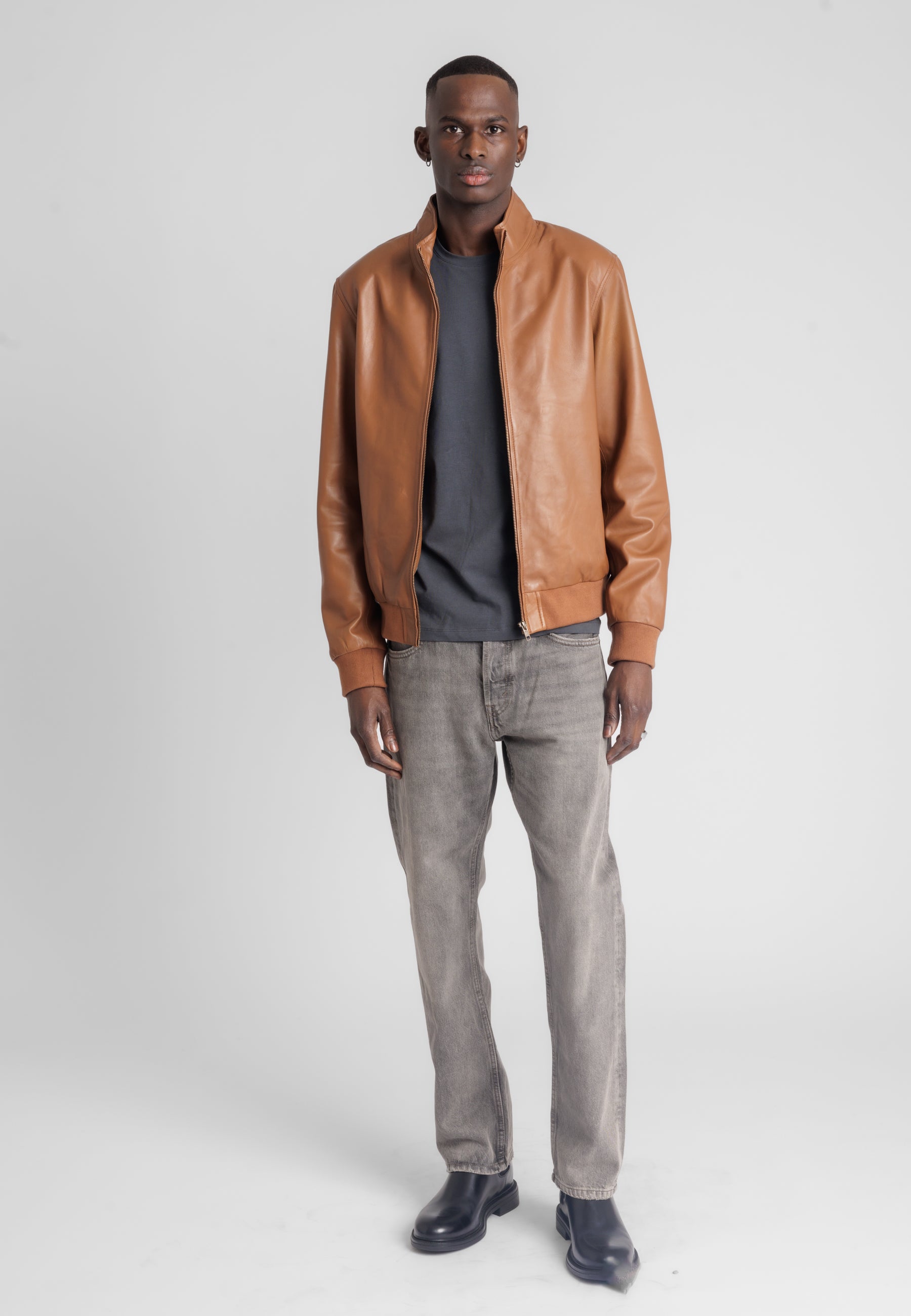 Blouson cuir EXPO COGNAC - vue detail - Serge Pariente Paris