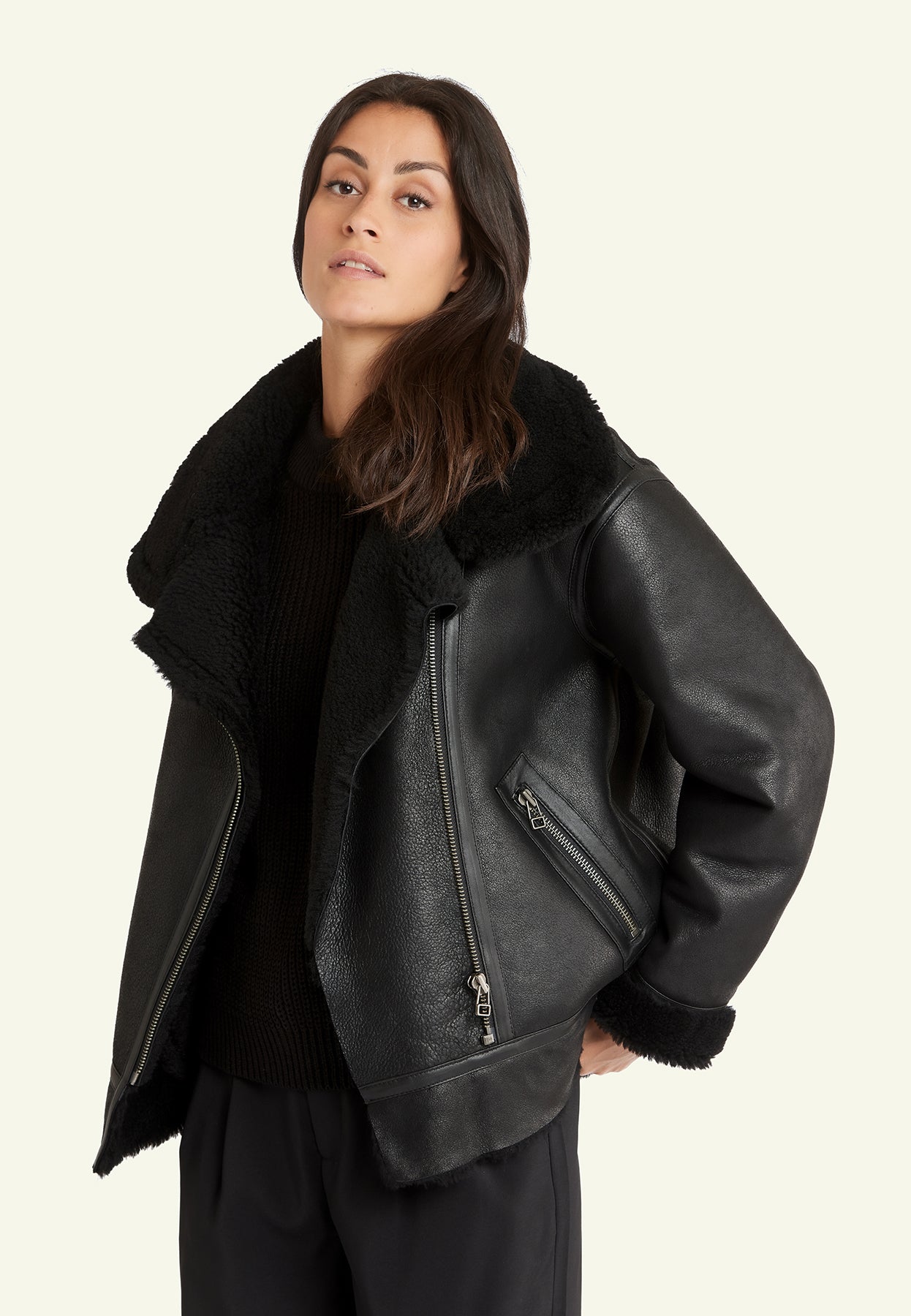 Veste cuir CHRISTELLE BLACK - vue detail - Serge Pariente Paris