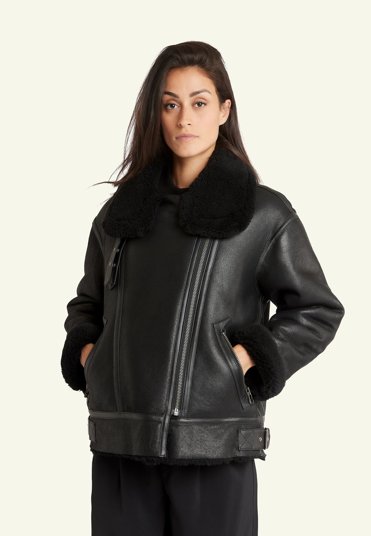 Veste cuir CHRISTELLE BLACK - vue cote - Serge Pariente Paris