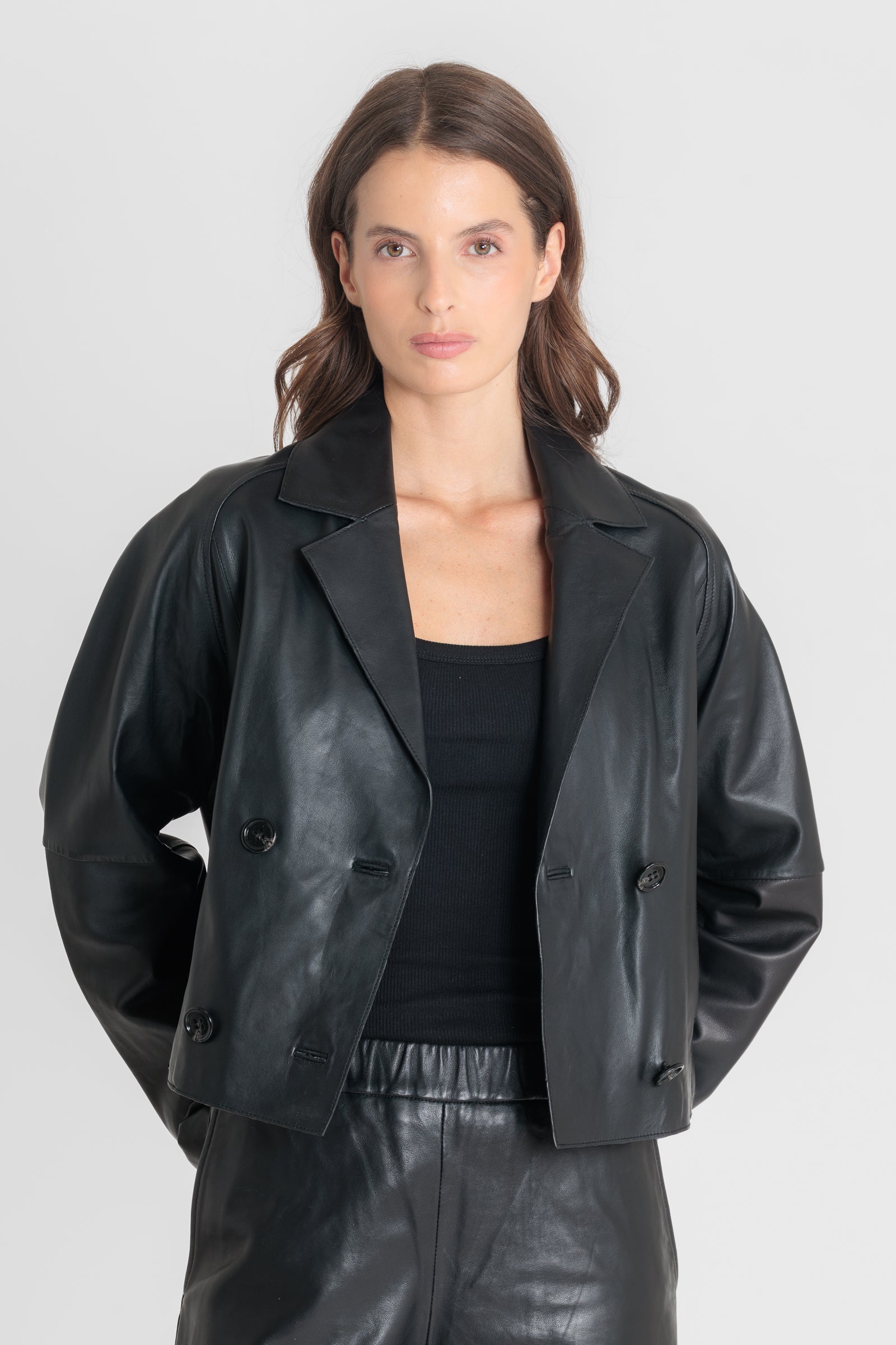 Blouson cuir ALEX NOIR - vue portee - Serge Pariente Paris