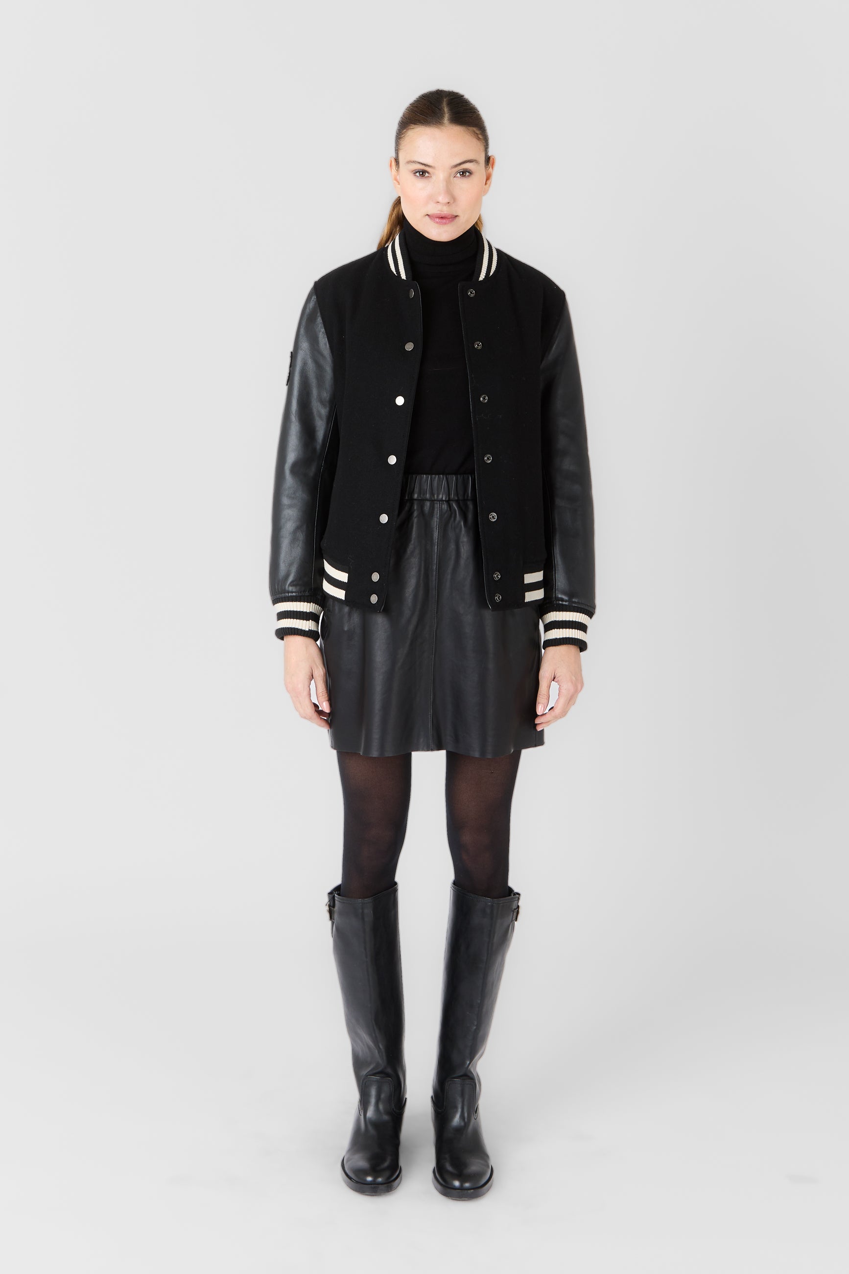 Donna bombardiere varsity bianco nero