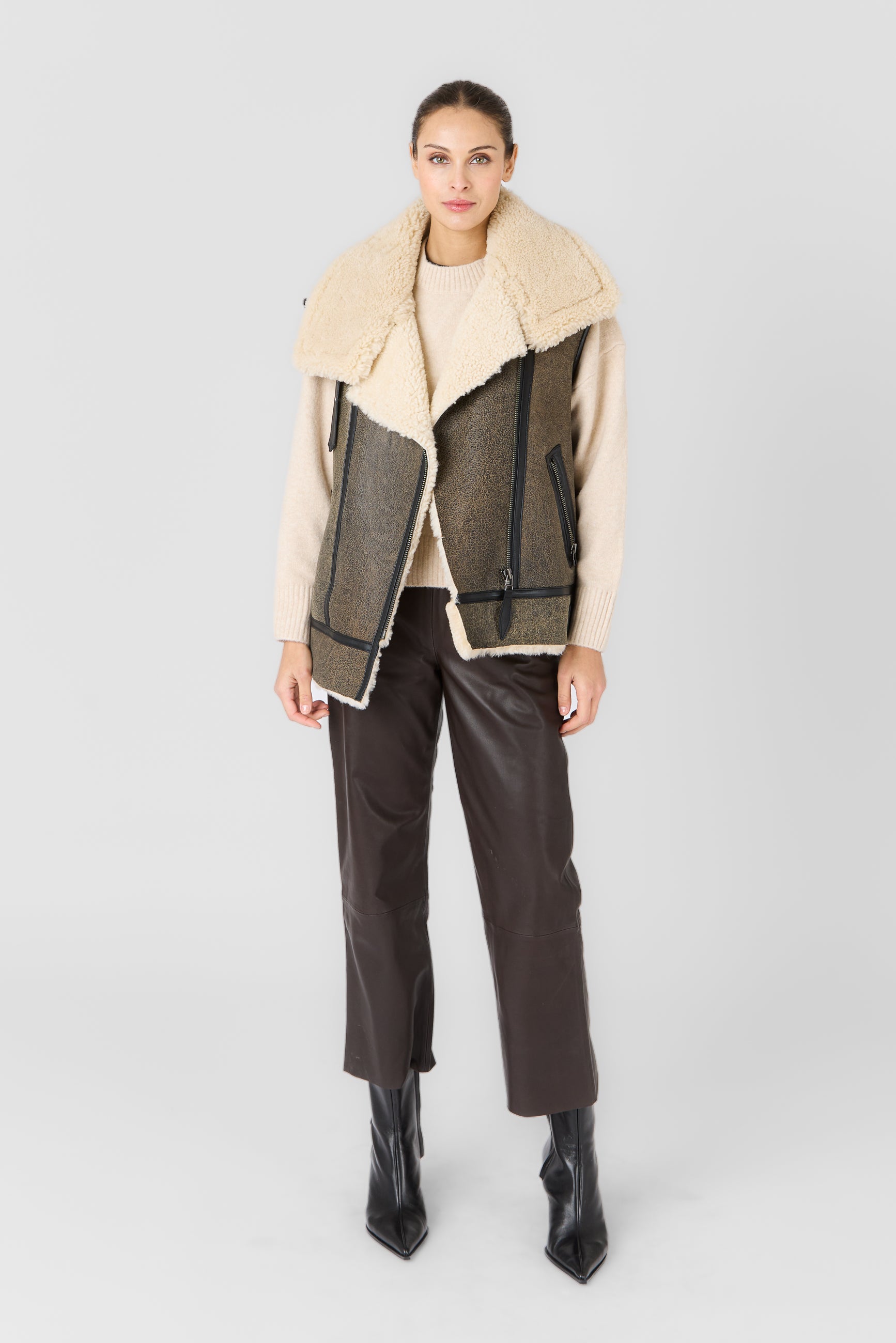 Gilet cuir finition used CHRISTELLE GILET USED - vue dos - Serge Pariente Paris