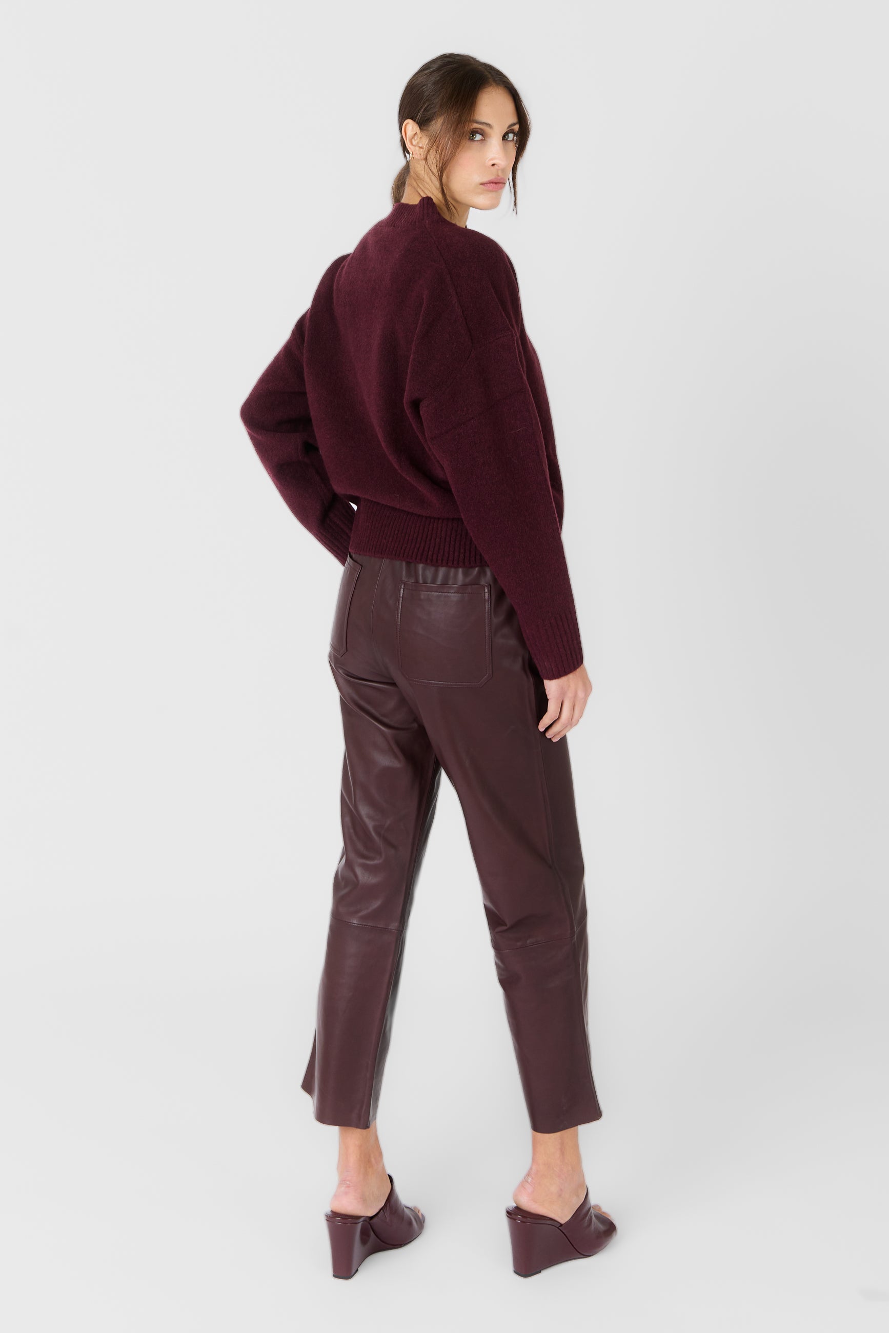 SARAH PANT WINE