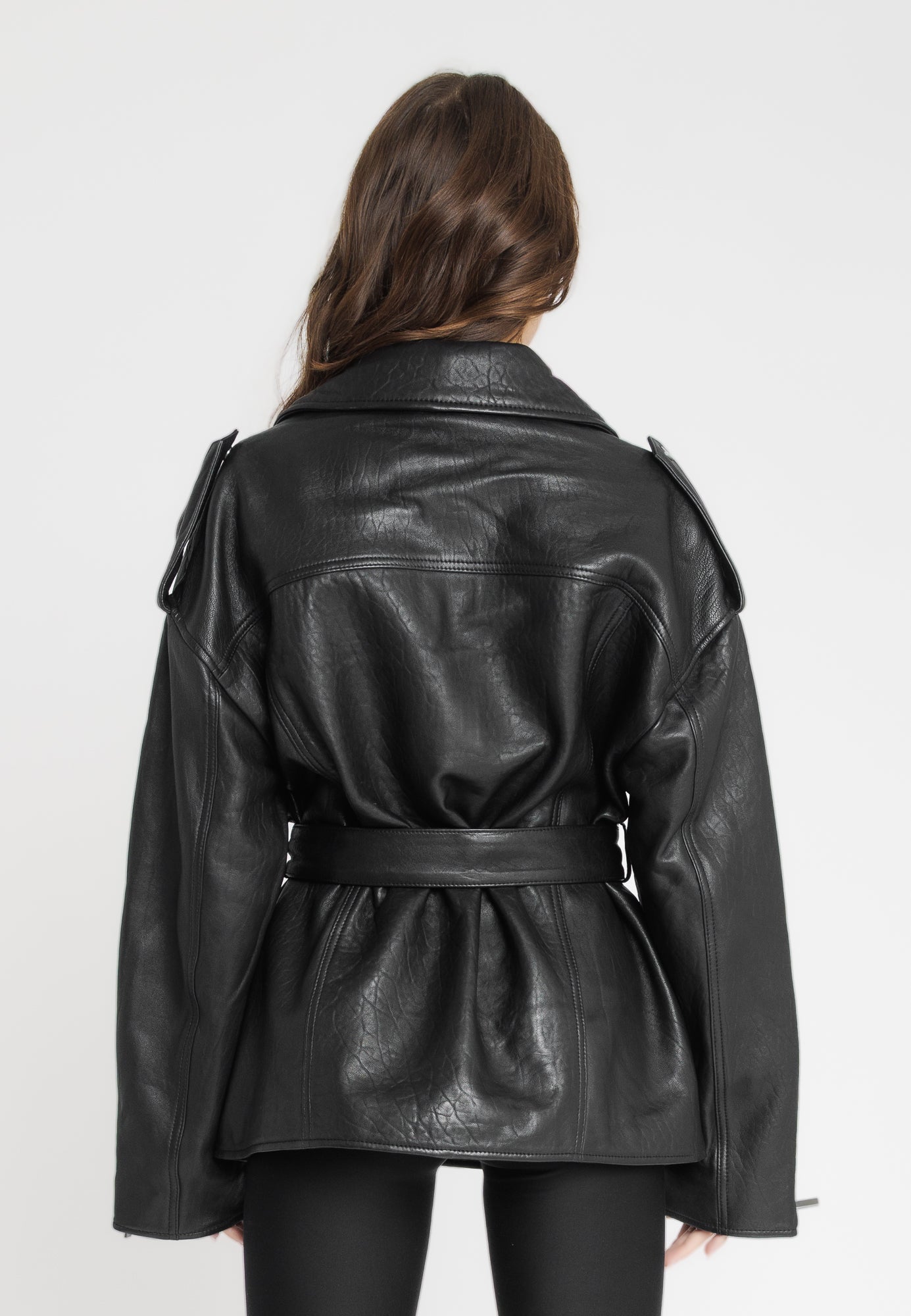 Blouson cuir oversize BIG OVERSIZE - vue portee - Serge Pariente Paris