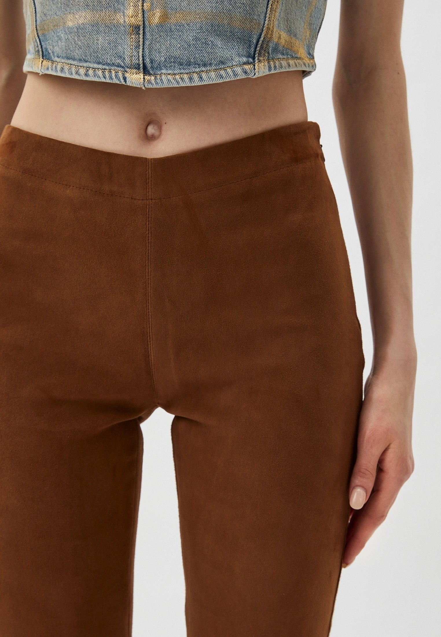 Legging cuir STRETCHY VS vue côté — Serge Pariente Paris
