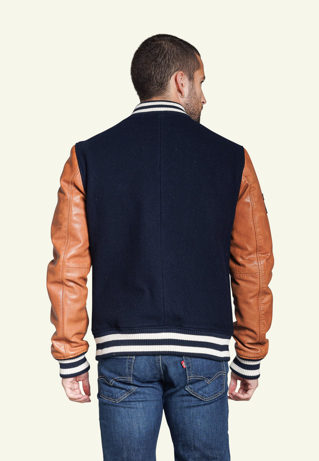 Blouson varsity VARSITY BLUE ET COGNAC - vue complementaire 1 - Serge Pariente Paris