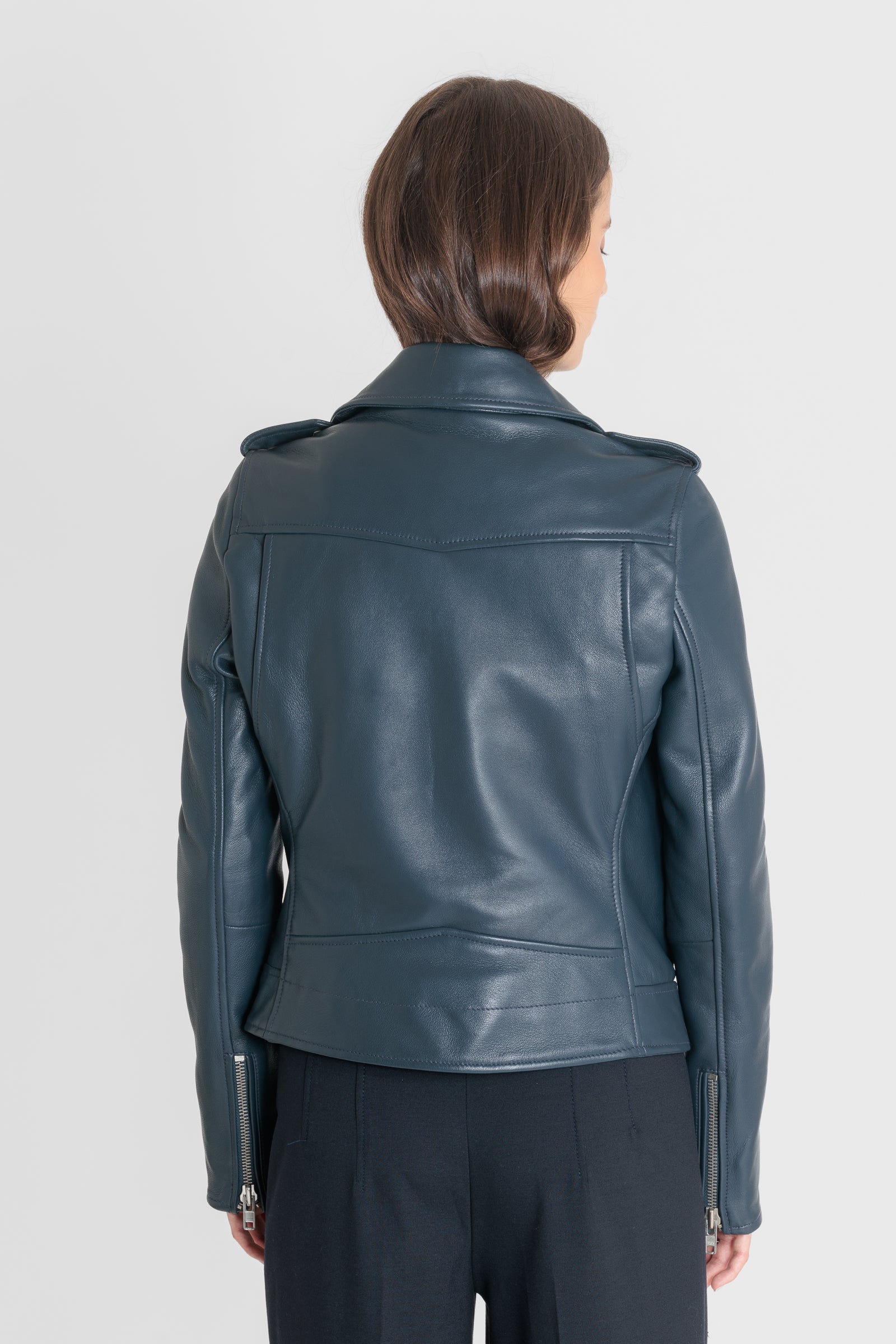 Veste cuir EVA BLUE - vue detail - Serge Pariente Paris