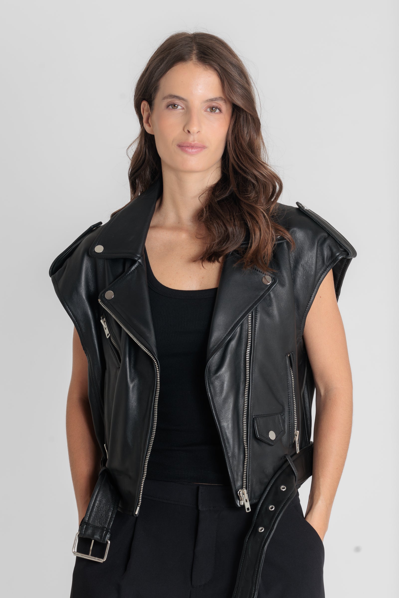 Gilet cuir STEF GILET BLACK - vue complementaire 1 - Serge Pariente Paris