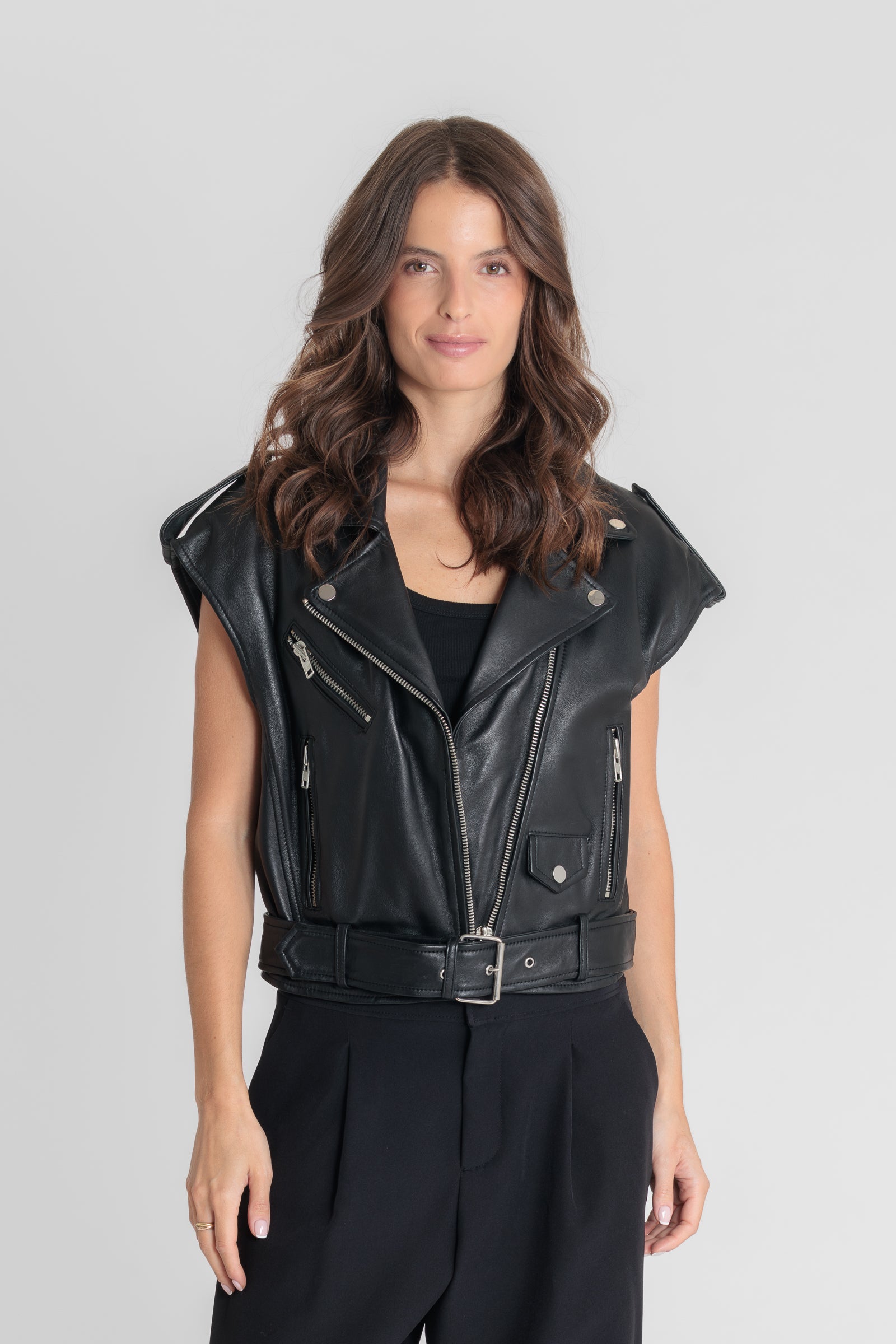 Gilet cuir STEF GILET BLACK - vue detail - Serge Pariente Paris