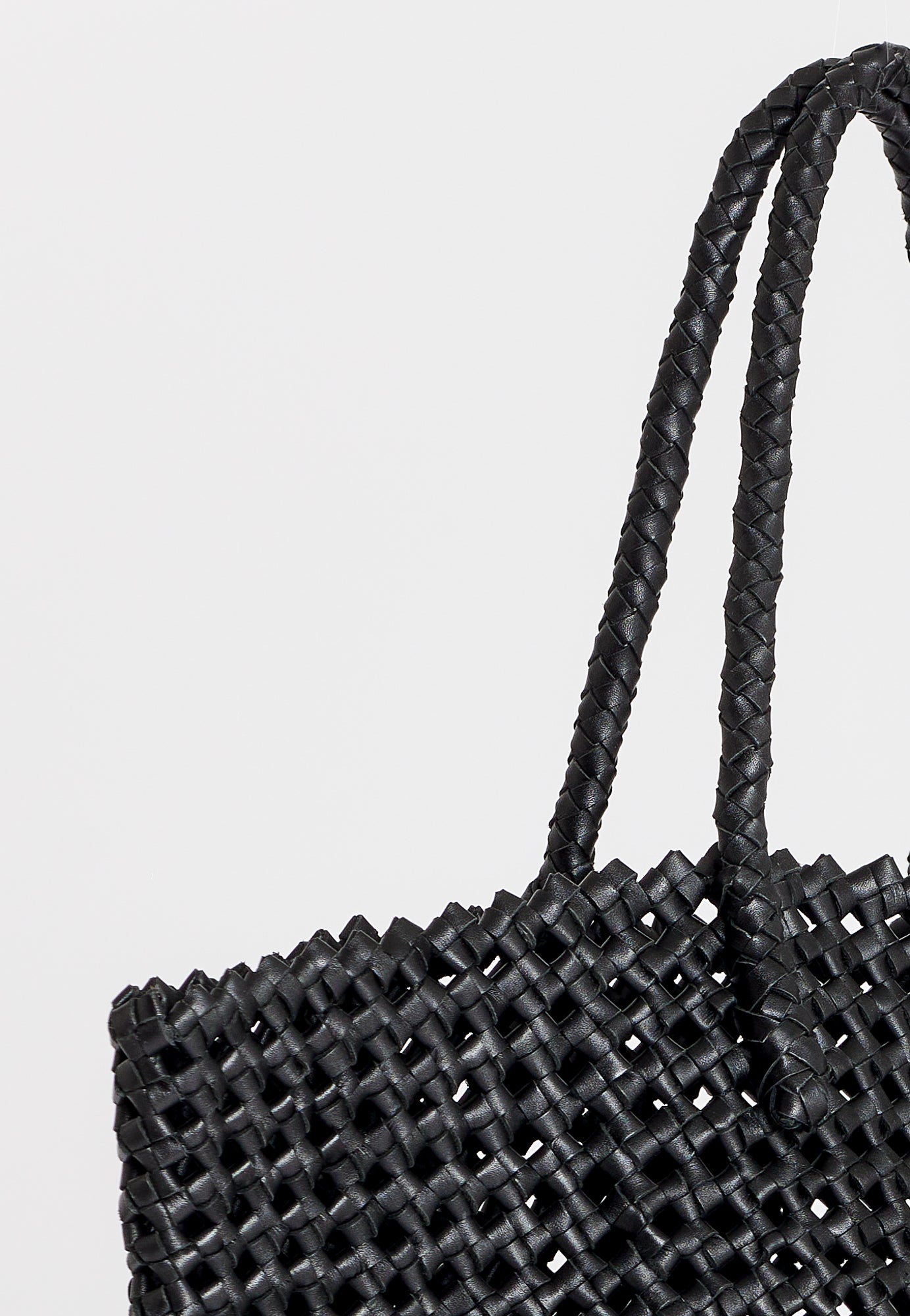Sac cuir HAND BAG BLACK - vue portee - Serge Pariente Paris