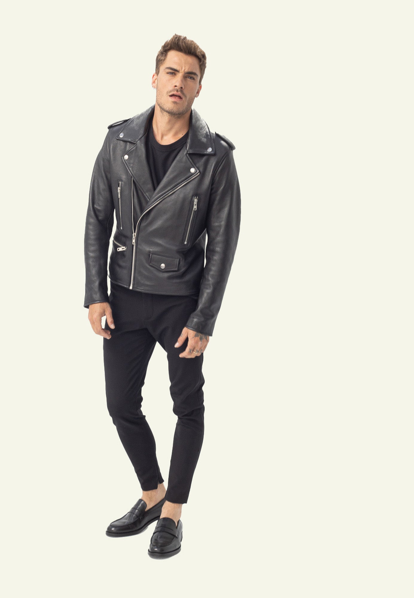 Perfecto cuir mouton noir 2 poches poitrine MAGNETIC face — Serge Pariente