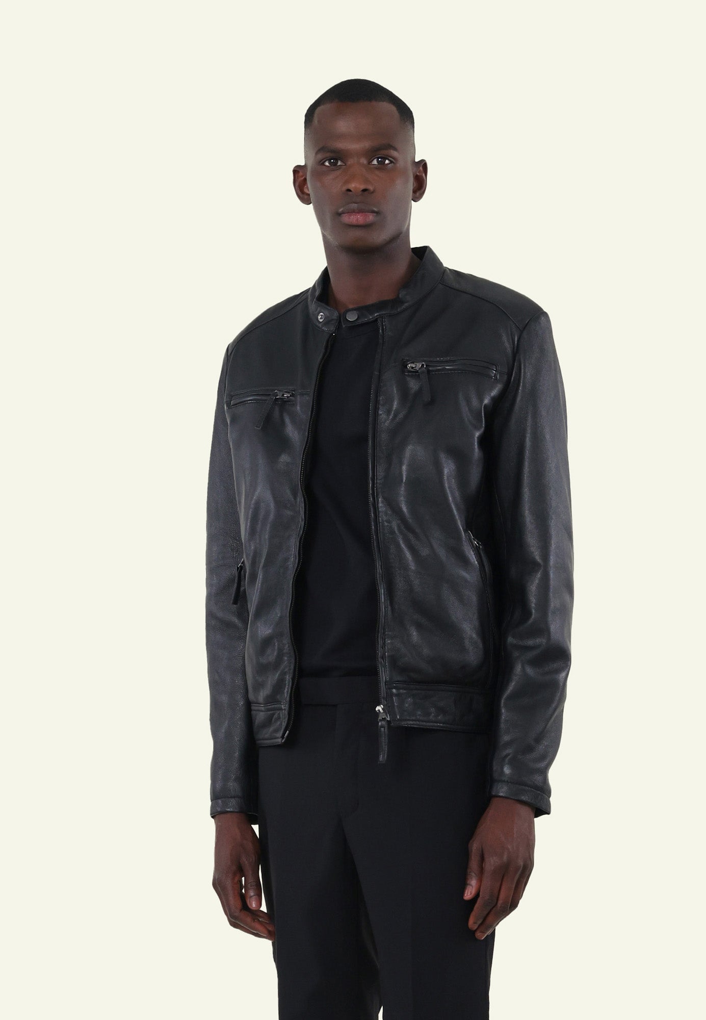 Détail zip TONIC NF BLACK blouson cuir mouton — Serge Pariente