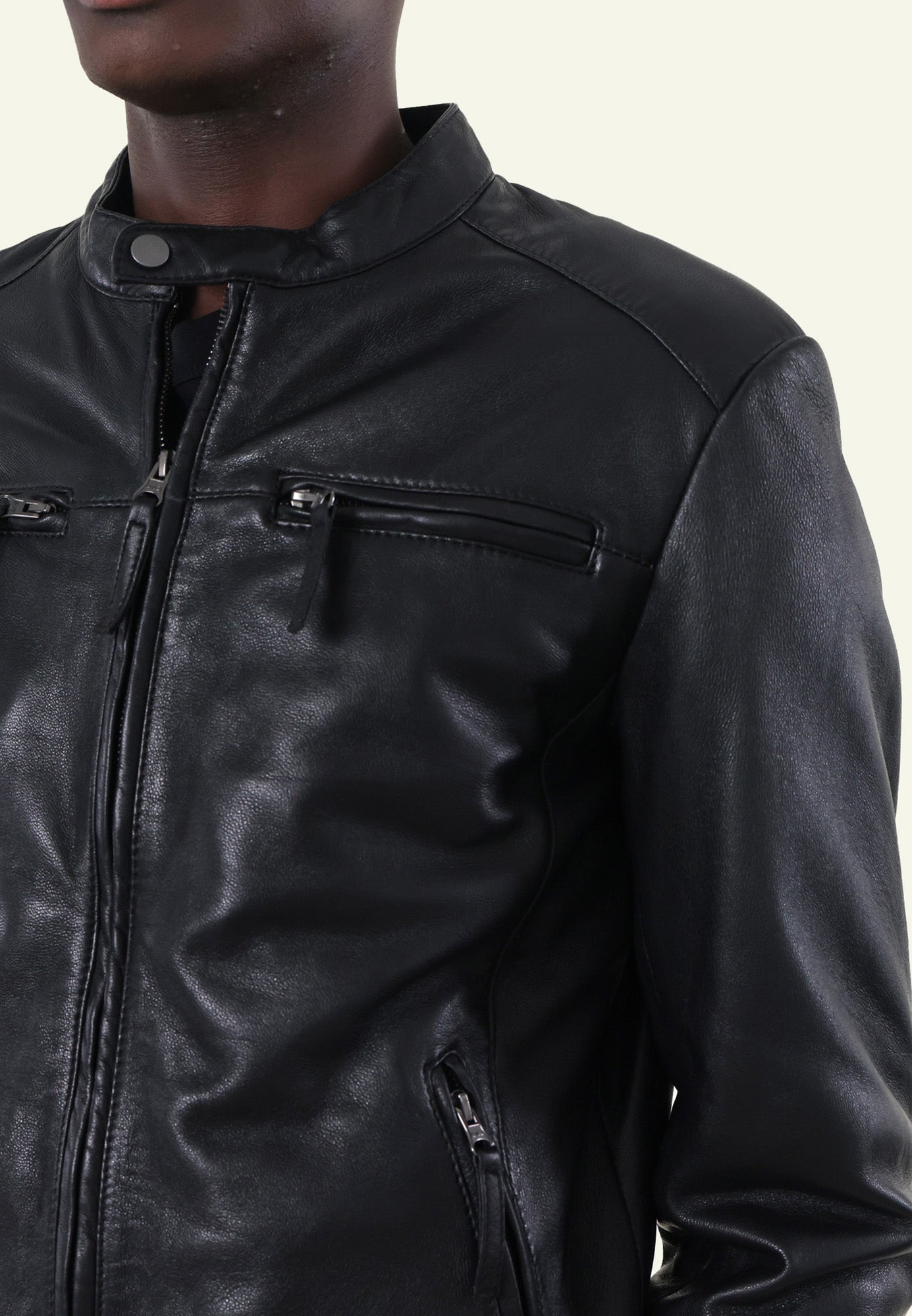 TONIC NF BLACK vue dos blouson cuir mouton — Serge Pariente Paris