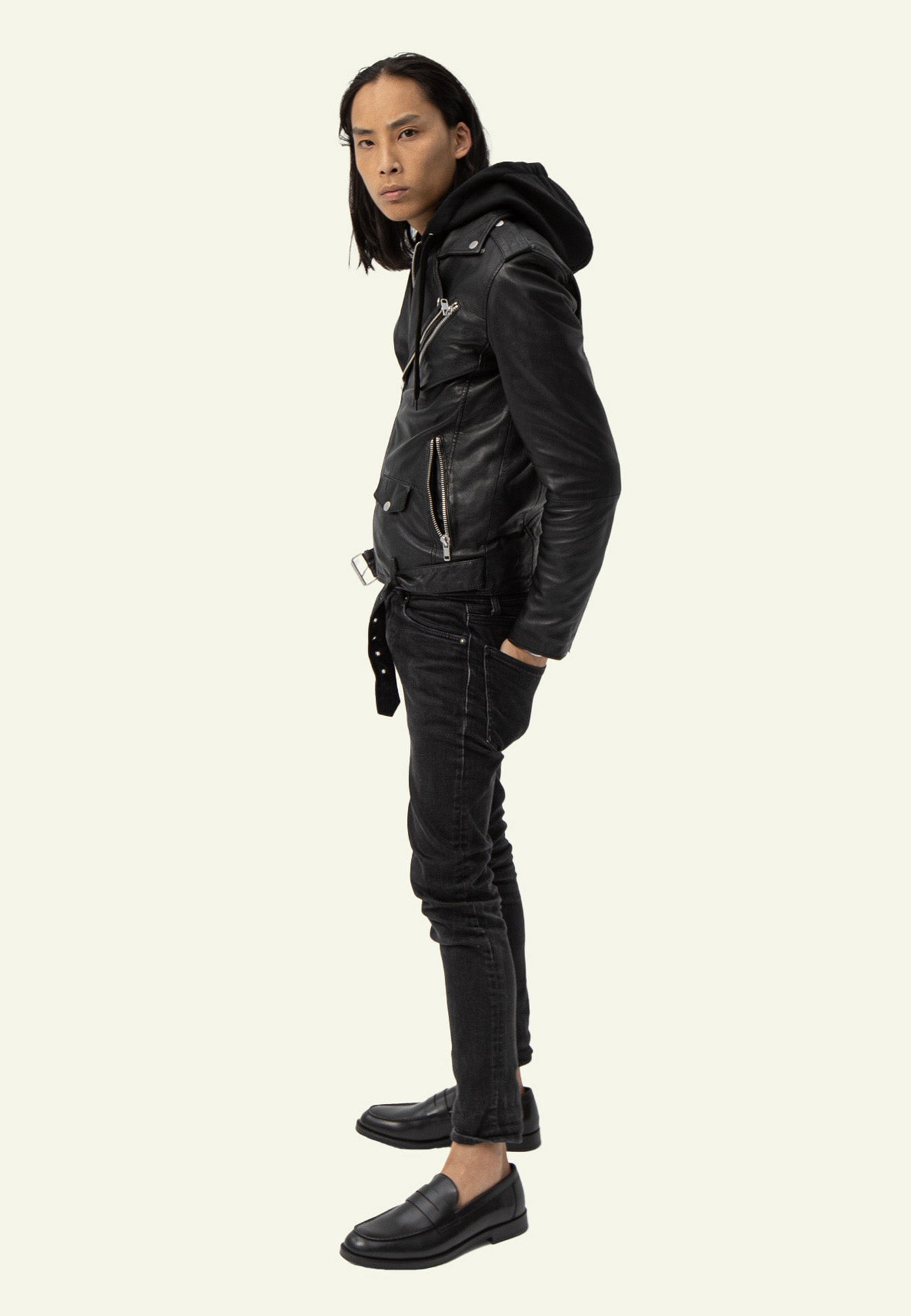 ROCKER HOOD BLACK vue dos blouson cuir capuche — Serge Pariente