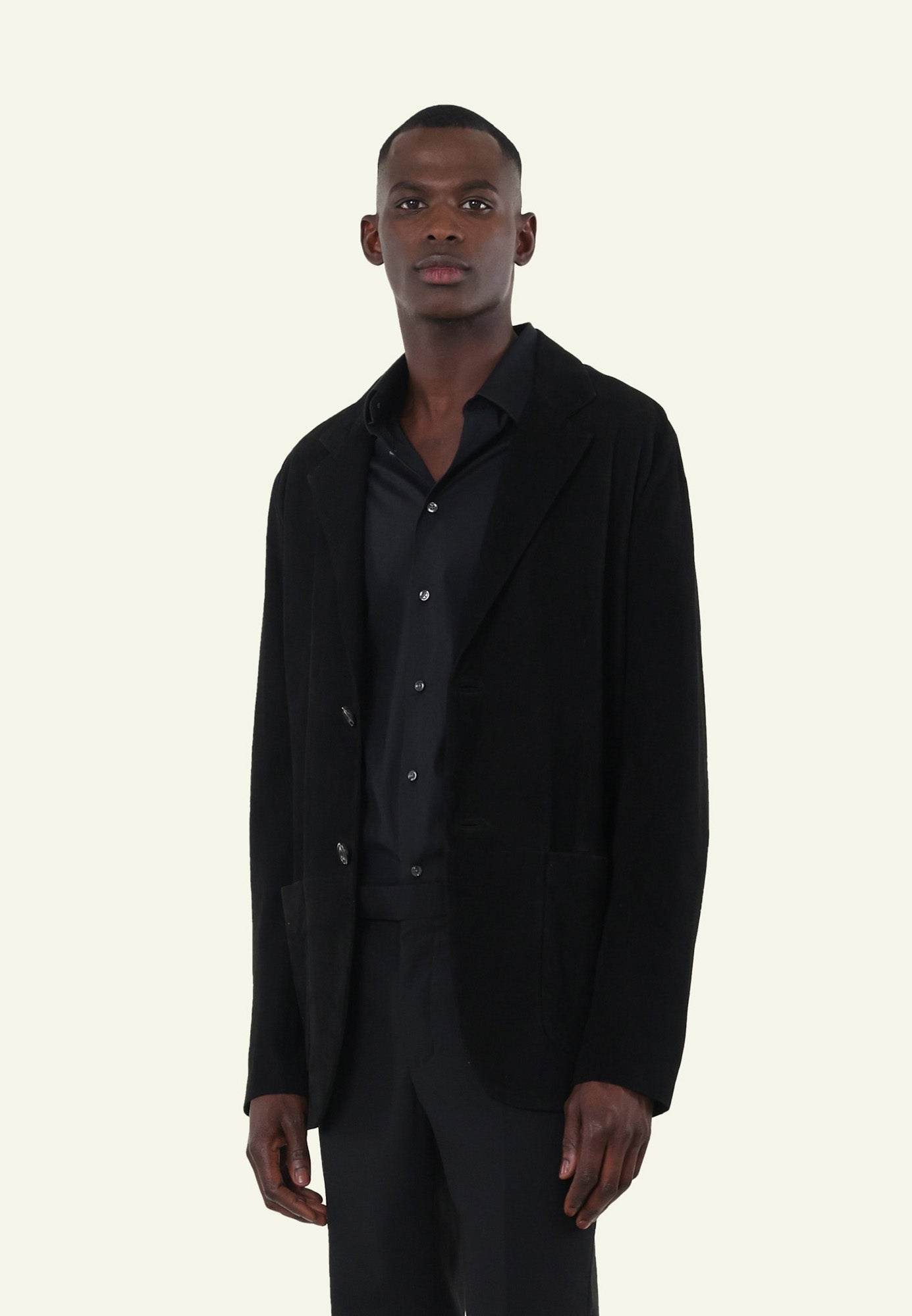 Détail légèreté sans doublure BLAZER VS BLACK — Serge Pariente