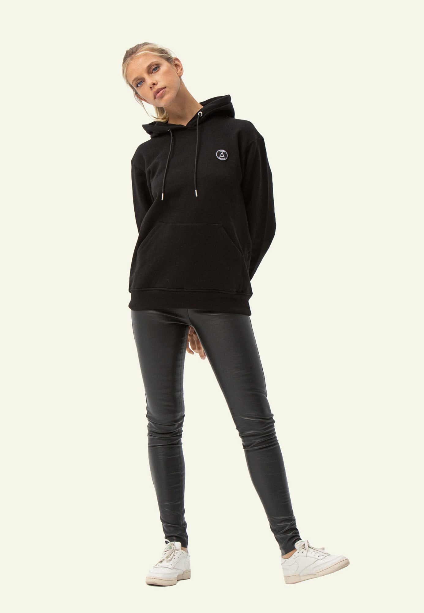 Pantalon cuir stretch slim noir femme SEXY STRECH face — Serge Pariente