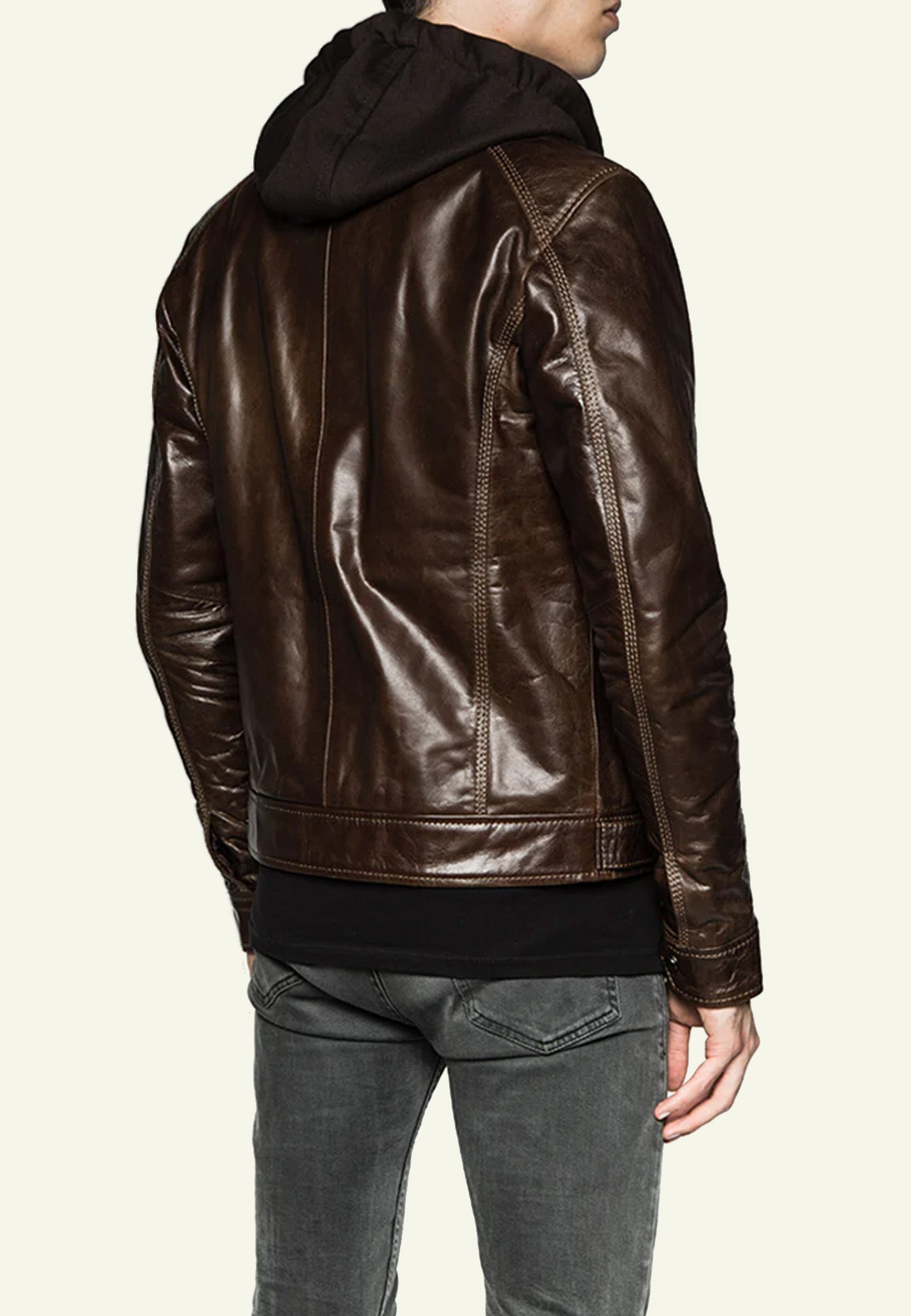 Blouson cuir buffle ERICO HOOD MOCCA porté homme — Serge Pariente