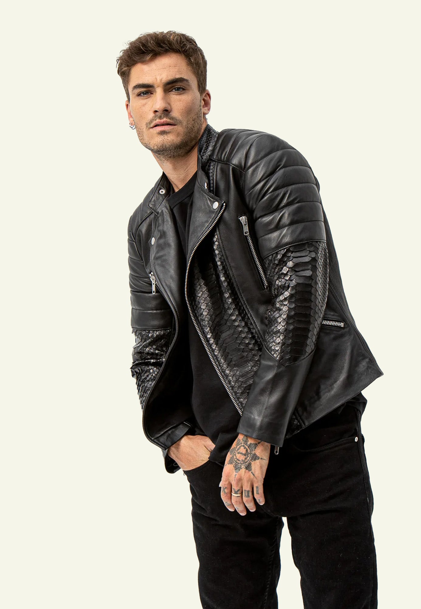 GLADIATOR PYTHON BLACK vue dos blouson cuir incrustations python — Serge Pariente