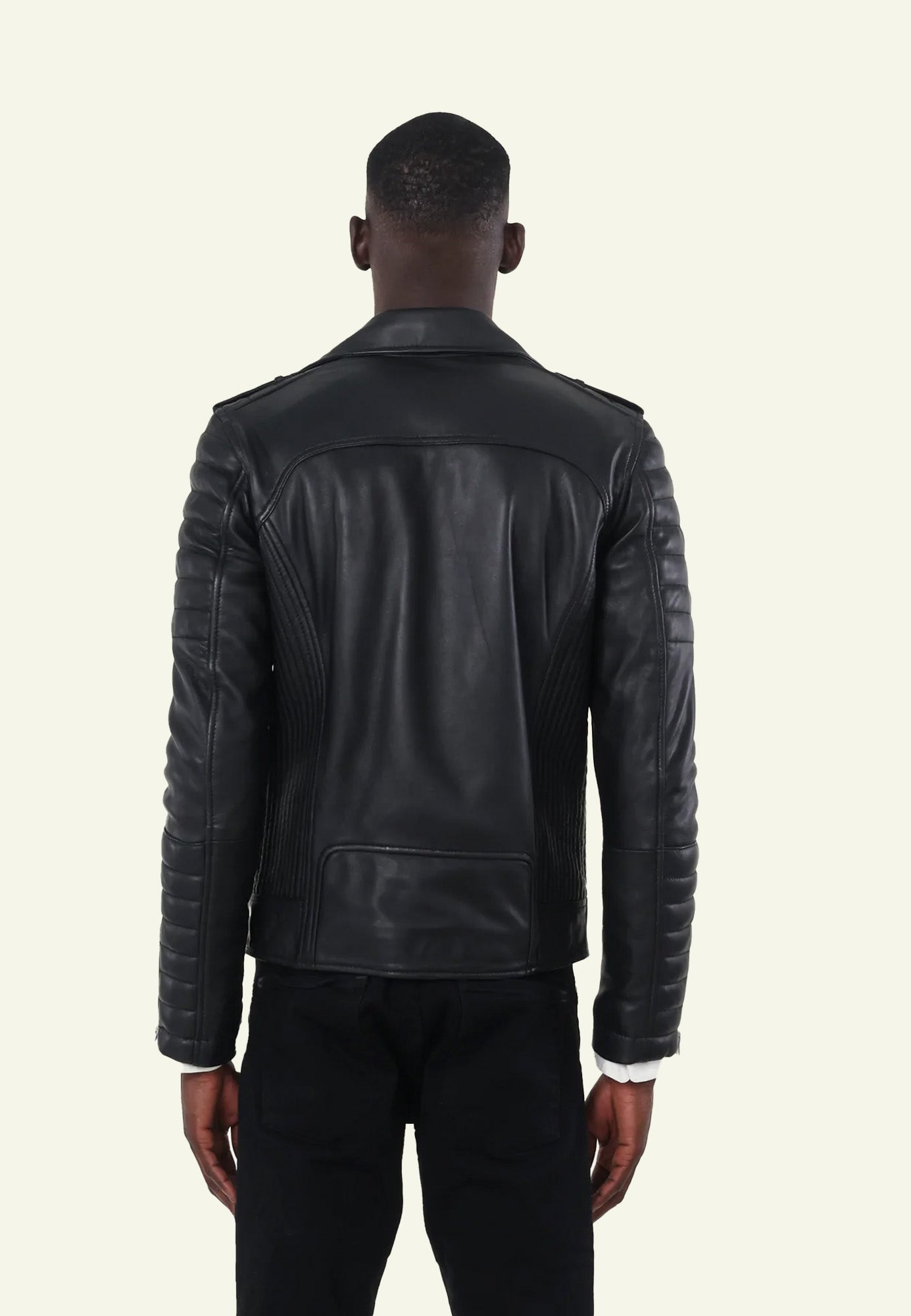 HIPSTER NF BLACK porté homme blouson cuir — Serge Pariente Paris