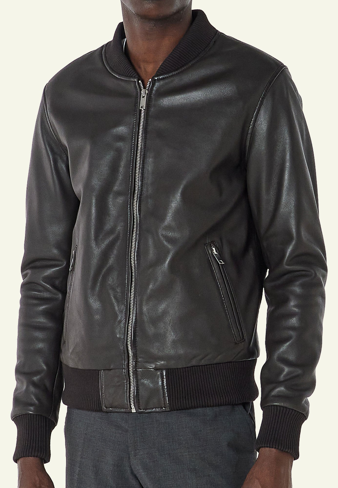 BONBON BROWN porté homme bomber cuir brun — Serge Pariente Paris