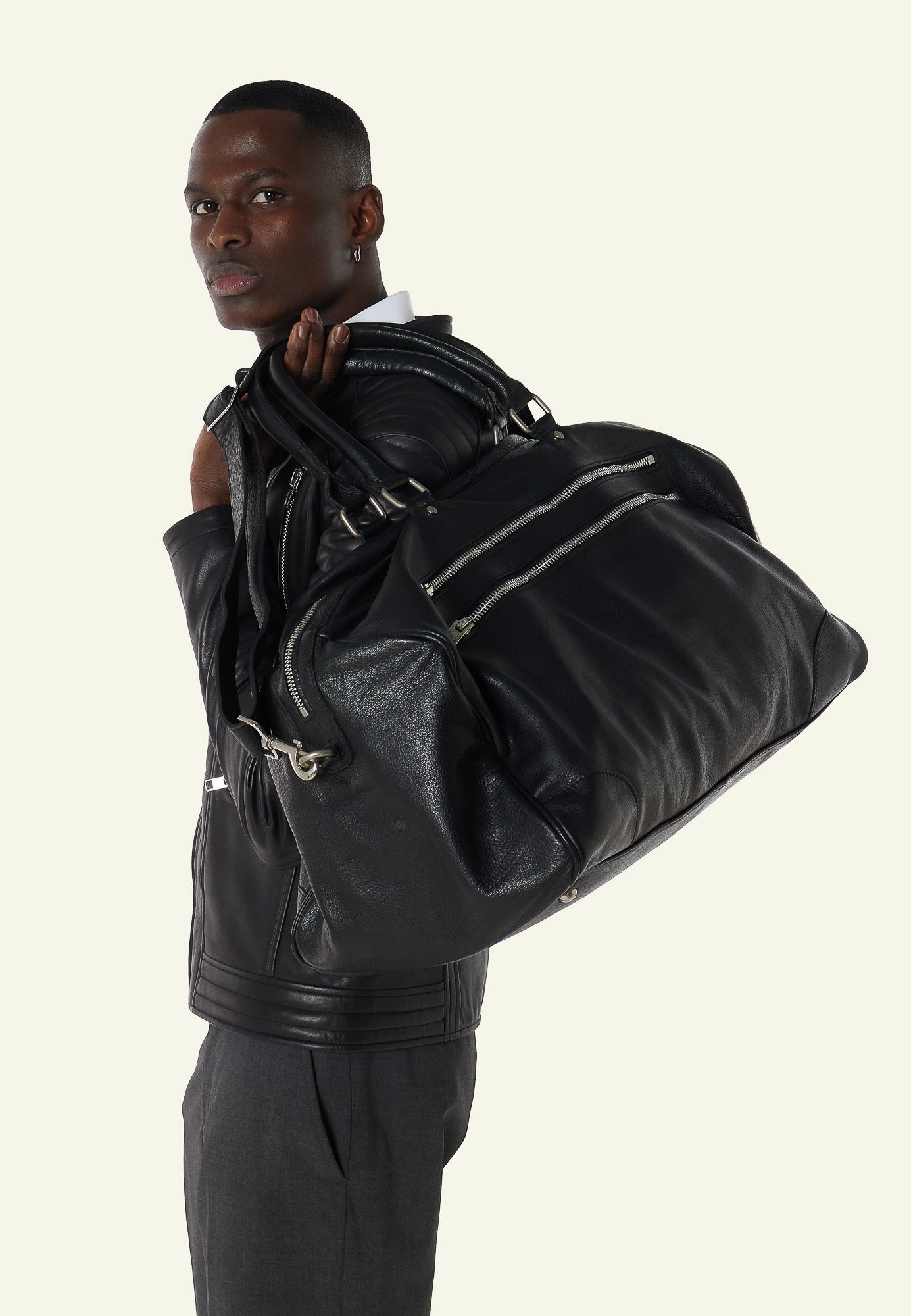 BIG BAG BLACK vue ouvert intérieur sac cuir buffle — Serge Pariente