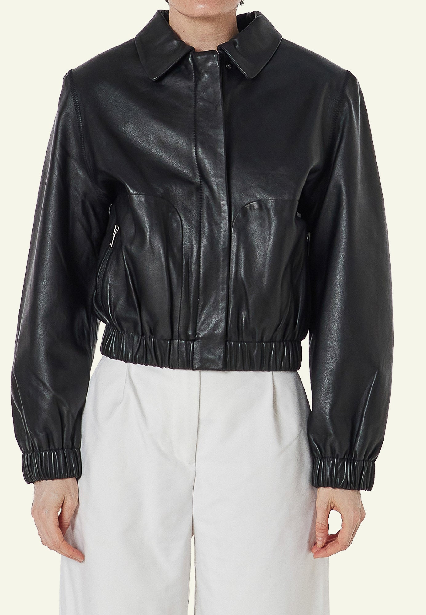 Détail col zip CLOTILDE BLACK cuir mouton — Serge Pariente Paris